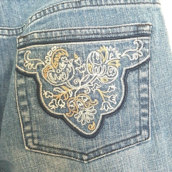 Liz Claiborne Jeans Bootcut  Size 6 - Picture 6 of 12